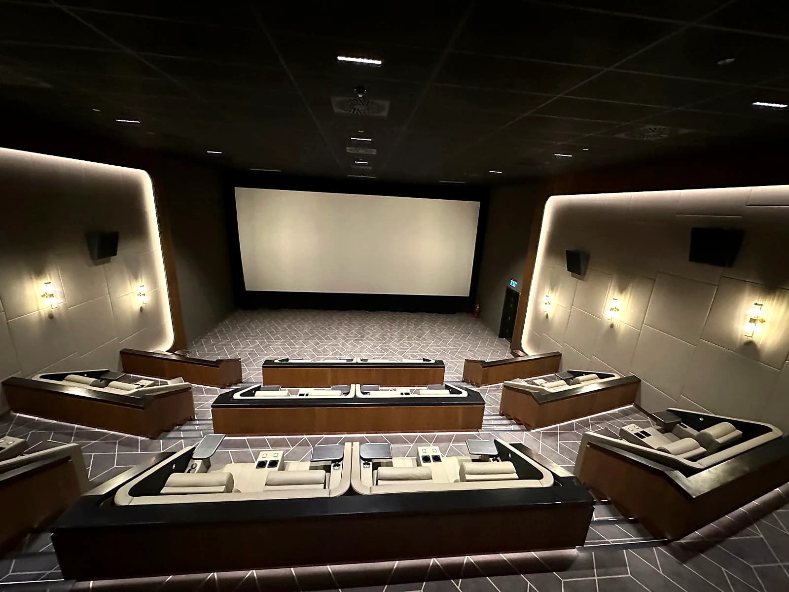 VOX Century Corner Cinema project view 17